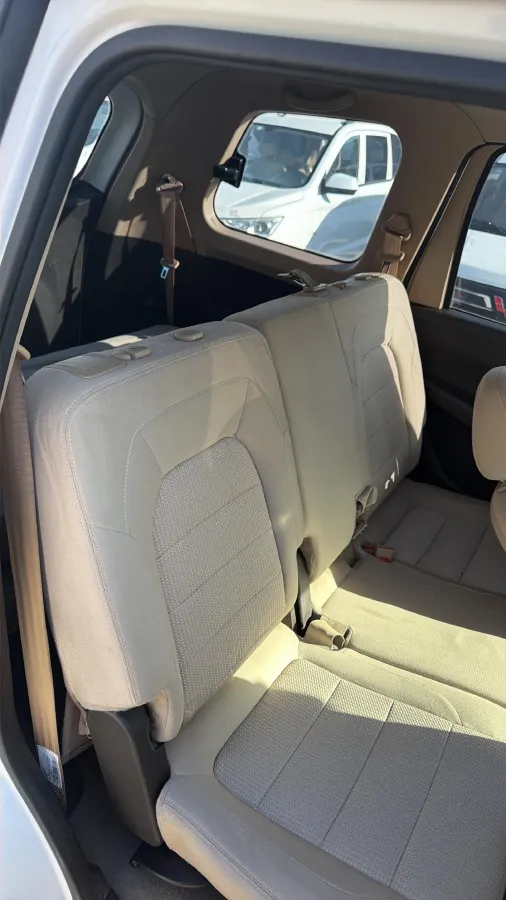 2021 WuLing HongGuang 1.5L 99HP L4 6MT,autocango,china used car exporter,china ev exporter,chinese used car exporter,chinese used ev exporter