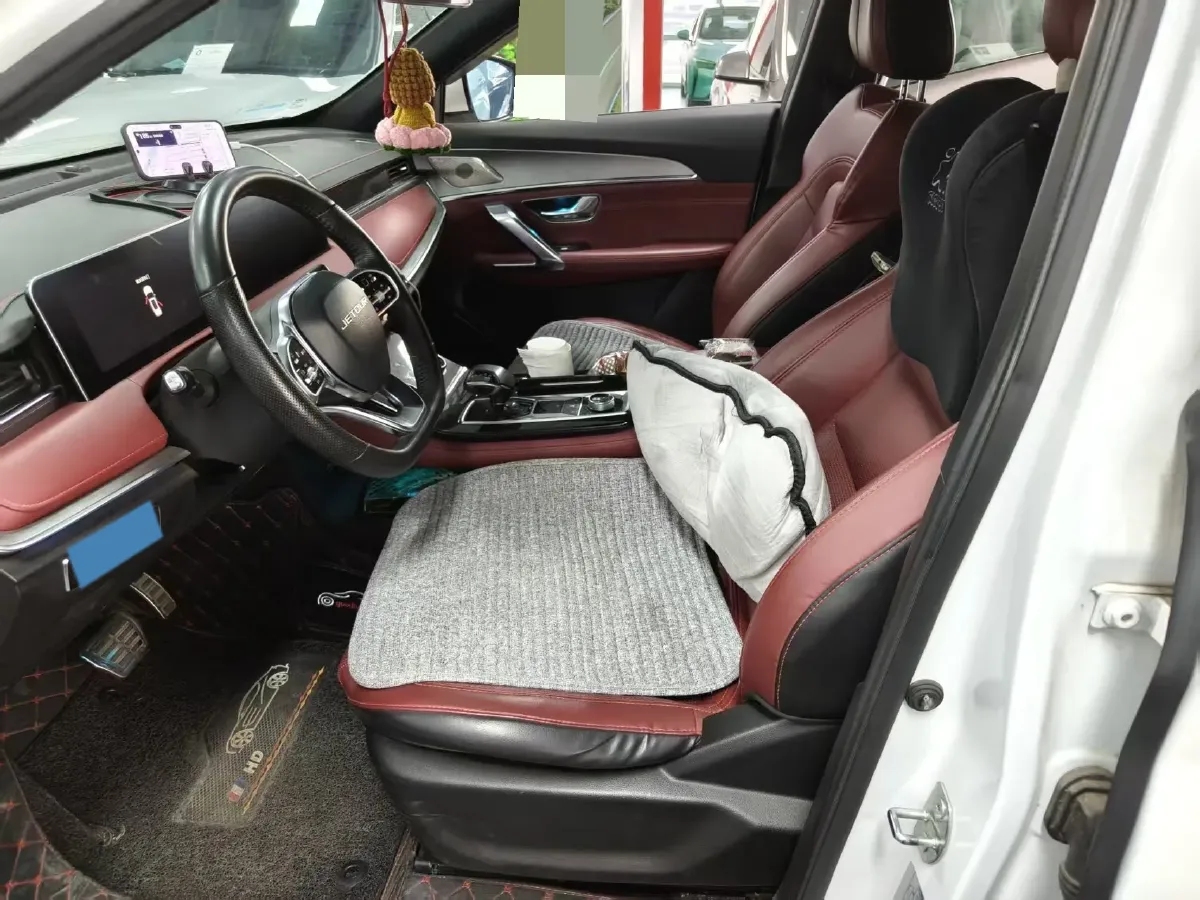 2021 Jetour X70 Plus 1.6T 197HP L4 7DCT,autocango,china used car exporter,china ev exporter,chinese used car exporter,chinese used ev exporter