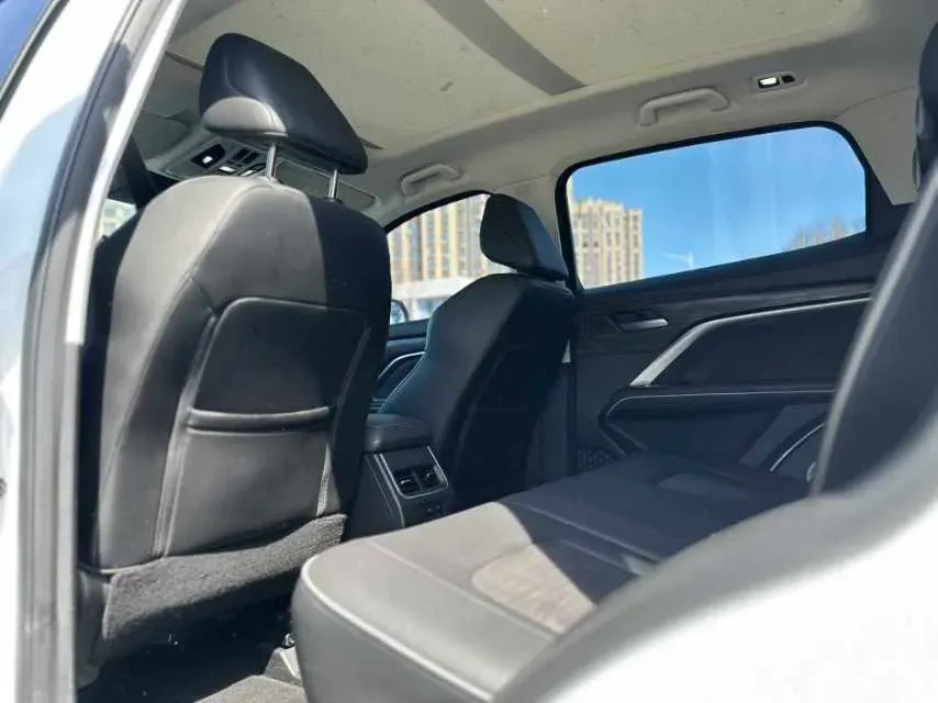 2021 Haval H6 1.5T 169HP L4 7DCT,autocango,china used car exporter,china ev exporter,chinese used car exporter,chinese used ev exporter