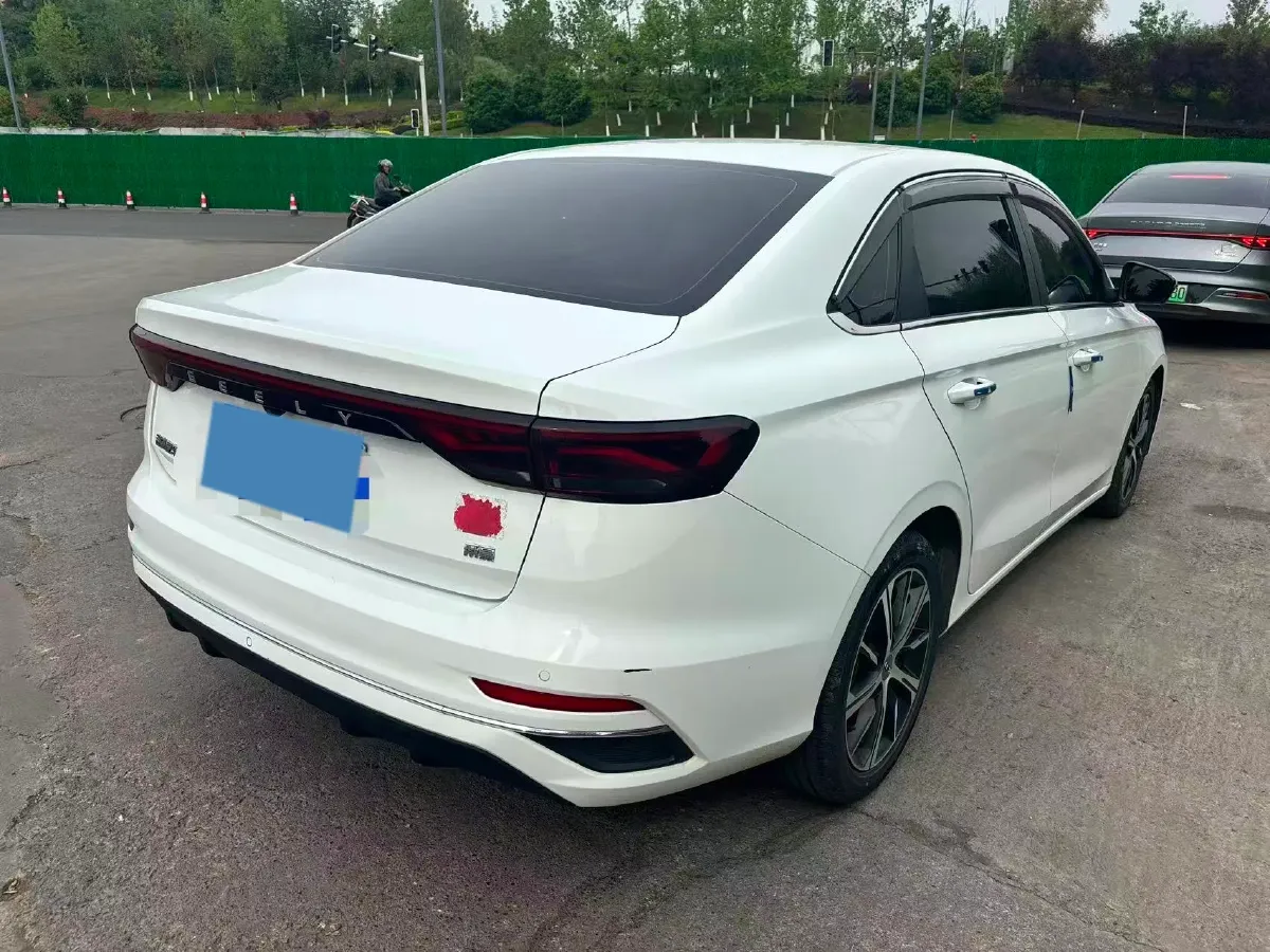 2022 Geely Emgrand 1.5L 114HP L4 CVT,autocango,china used car exporter,china ev exporter,chinese used car exporter,chinese used ev exporter