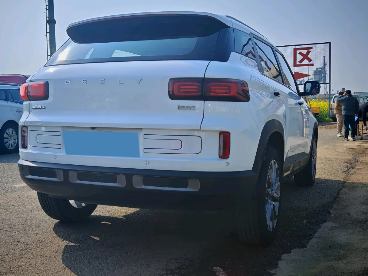 2021 Geely ICON 1.5T 177HP L3 7DCT,autocango,china used car exporter,china ev exporter,chinese used car exporter,chinese used ev exporter