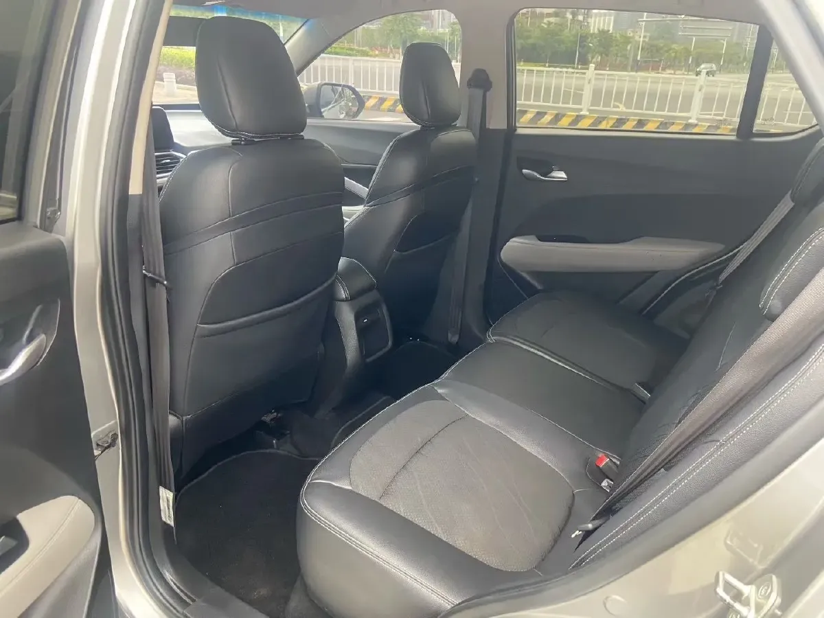 2018 KaiYi E3 1.6L 110HP L4 5MT,autocango,china used car exporter,china ev exporter,chinese used car exporter,chinese used ev exporter