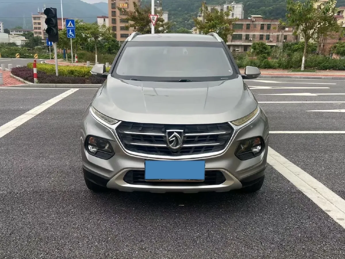 2018 KaiYi E3 1.6L 110HP L4 5MT,autocango,china used car exporter,china ev exporter,chinese used car exporter,chinese used ev exporter