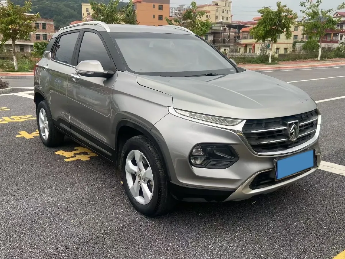 2018 KaiYi E3 1.6L 110HP L4 5MT,autocango,china used car exporter,china ev exporter,chinese used car exporter,chinese used ev exporter