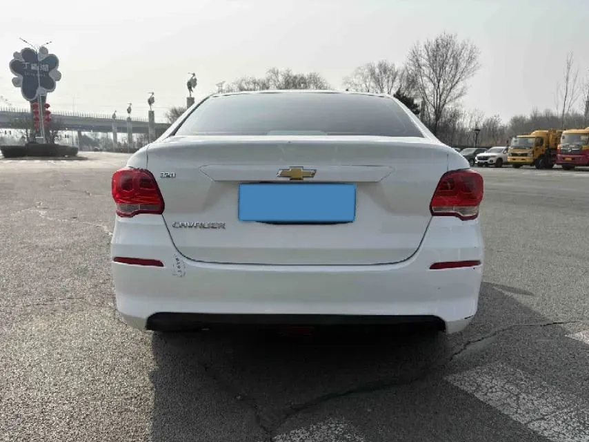 2019 Chevrolet Cavalier 1.5L 113HP L4 5MT,autocango,china used car exporter,china ev exporter,chinese used car exporter,chinese used ev exporter