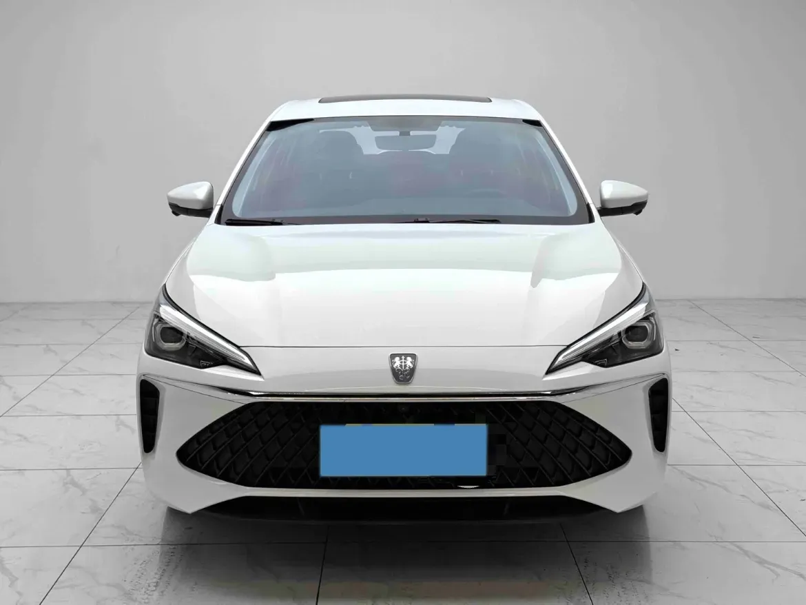 2023 Roewe i5 1.5L 129HP L4 CVT,autocango,china used car exporter,china ev exporter,chinese used car exporter,chinese used ev exporter