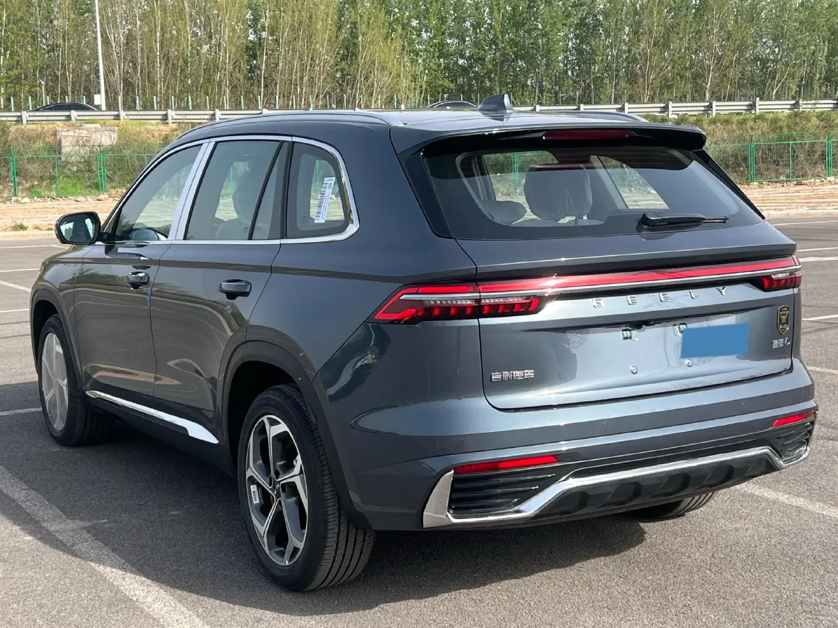 2025 Geely Monjaro 2.0T 238HP L4 8AT,autocango,china used car exporter,china ev exporter,chinese used car exporter,chinese used ev exporter