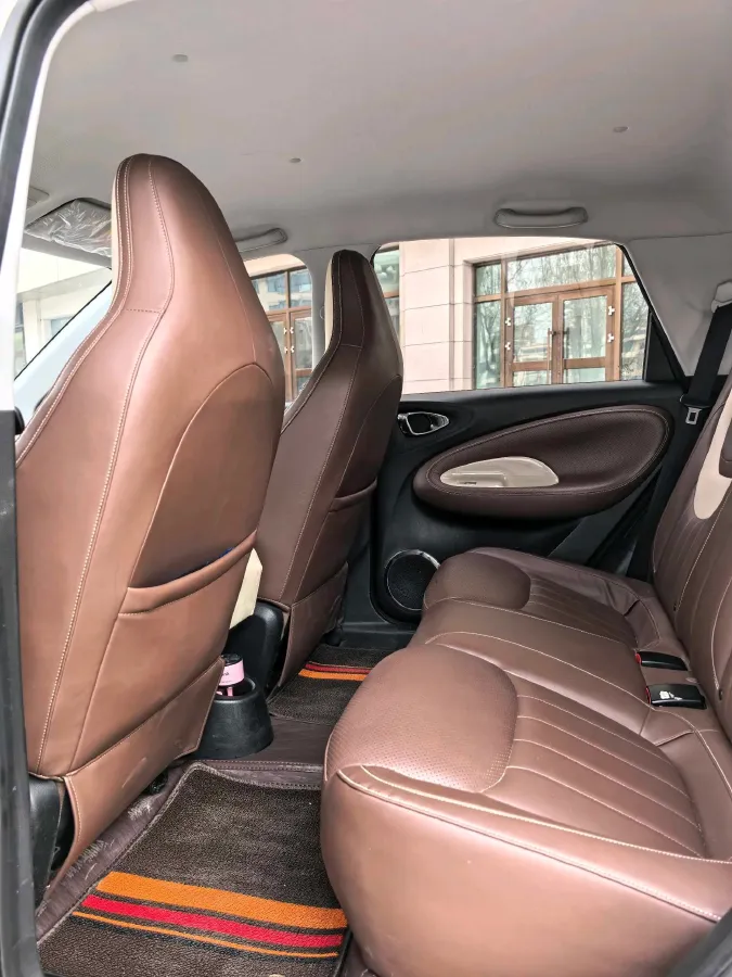 2023 WuLing BinGuo BEV 31.9KWH,autocango,china used car exporter,china ev exporter,chinese used car exporter,chinese used ev exporter