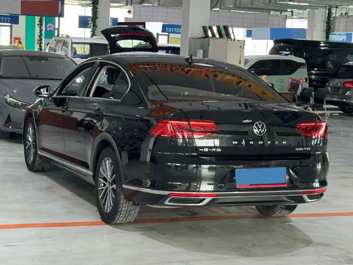 2020 Volkswagen Magotan 2.0T 186HP L4 7DCT,autocango,china used car exporter,china ev exporter,chinese used car exporter,chinese used ev exporter
