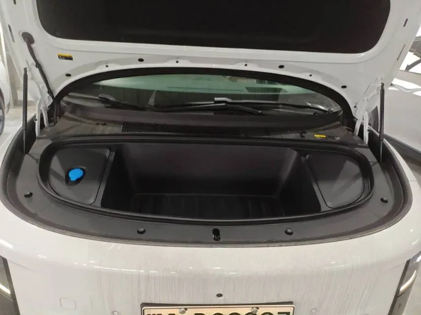 2025 Li i6 BEV,autocango,china used car exporter,china ev exporter,chinese used car exporter,chinese used ev exporter