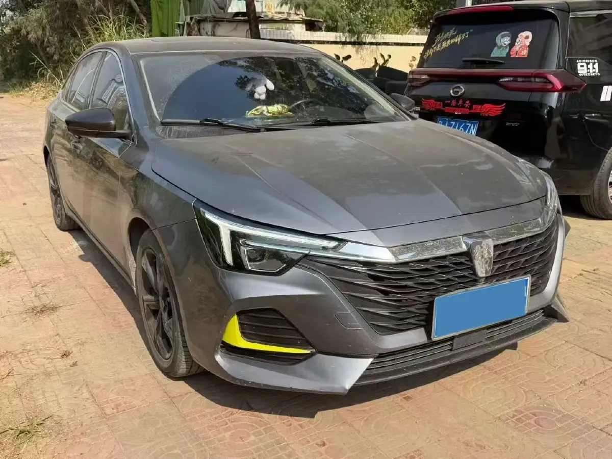 2021 Roewe i6 MAX 1.5T 169HP L4 AMT PHEV,autocango,china used car exporter,china ev exporter,chinese used car exporter,chinese used ev exporter