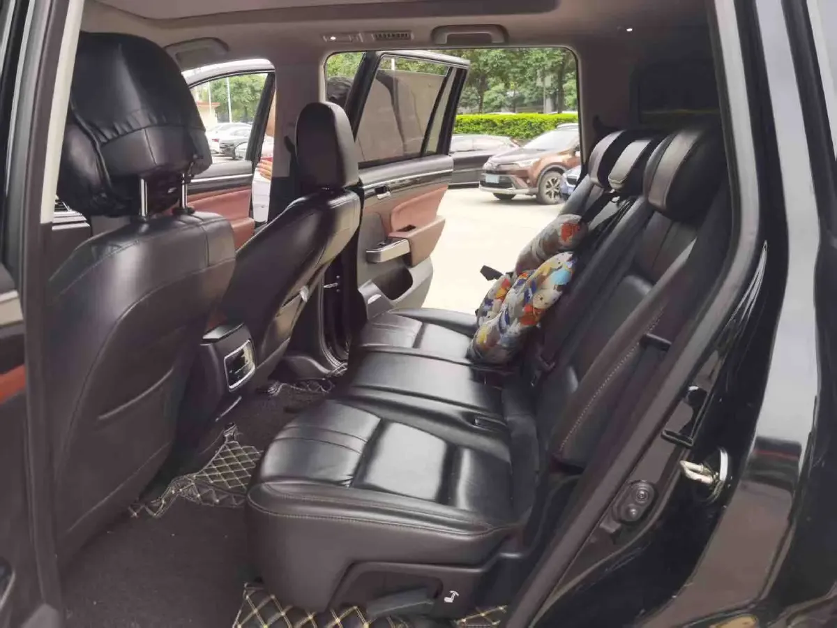 2017 GAC Trumpchi GS8 2.0T 201HP L4 6AT,autocango,china used car exporter,china ev exporter,chinese used car exporter,chinese used ev exporter