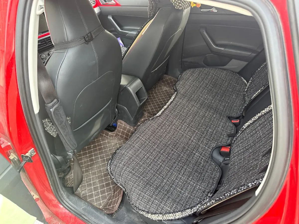 2019 Volkswagen Polo 1.5L 113HP L4 6AT,autocango,china used car exporter,china ev exporter,chinese used car exporter,chinese used ev exporter