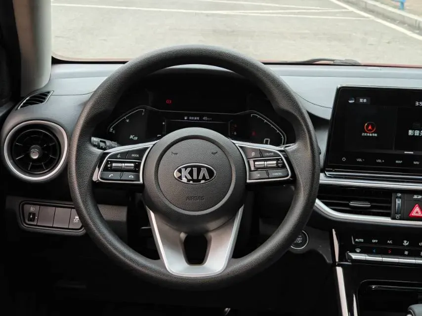 2019 Kia K3 1.5L 115HP L4 CVT,autocango,china used car exporter,china ev exporter,chinese used car exporter,chinese used ev exporter