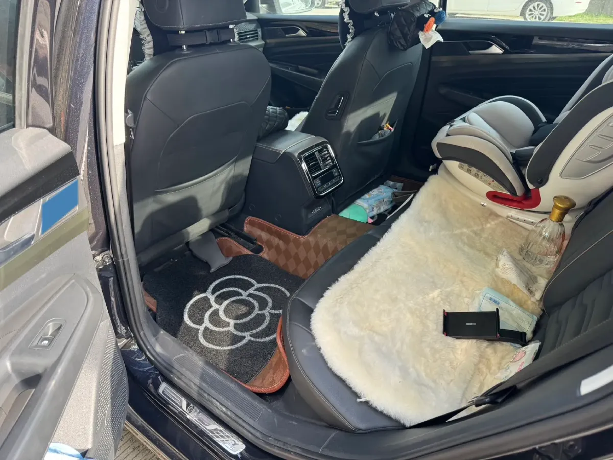 2019 Skoda Kodiak 2.0T 186HP L4 7DCT,autocango,china used car exporter,china ev exporter,chinese used car exporter,chinese used ev exporter