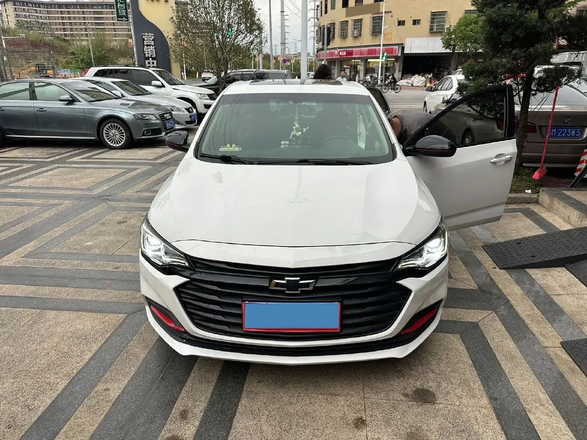 2019 Chevrolet Cavalier 1.0T 120HP L3 6DCT,autocango,china used car exporter,china ev exporter,chinese used car exporter,chinese used ev exporter