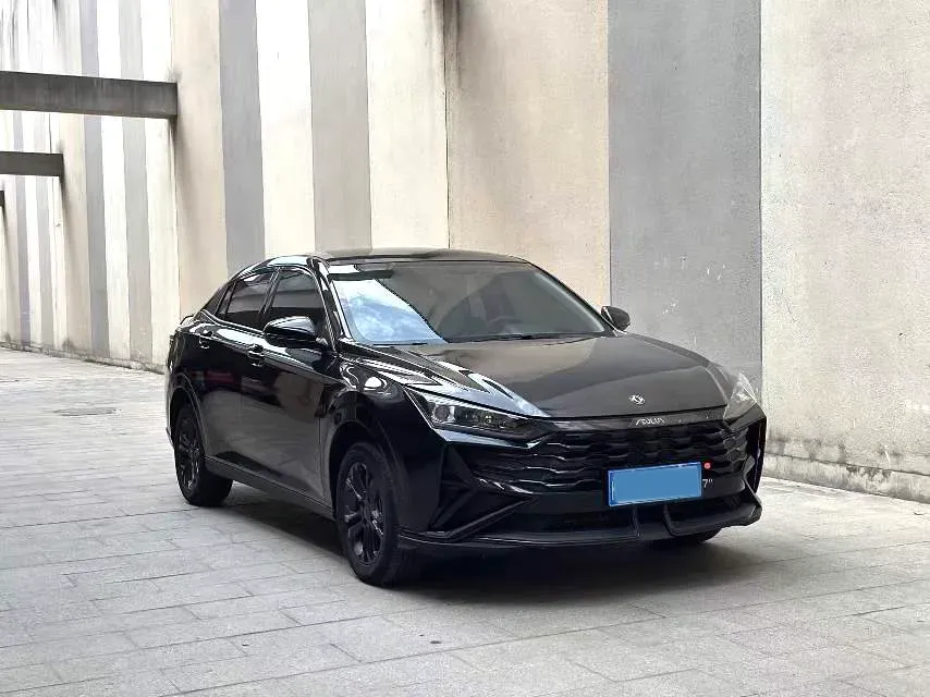 2024 DongFeng Aeolus YiXuan 1.5L 125HP L4 6DCT,autocango,china used car exporter,china ev exporter,chinese used car exporter,chinese used ev exporter