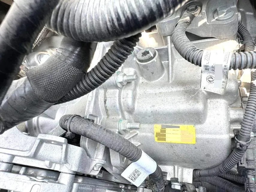 2024 DongFeng Aeolus YiXuan 1.5L 125HP L4 6DCT,autocango,china used car exporter,china ev exporter,chinese used car exporter,chinese used ev exporter