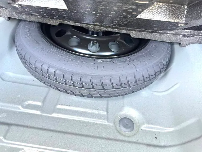 2024 DongFeng Aeolus YiXuan 1.5L 125HP L4 6DCT,autocango,china used car exporter,china ev exporter,chinese used car exporter,chinese used ev exporter