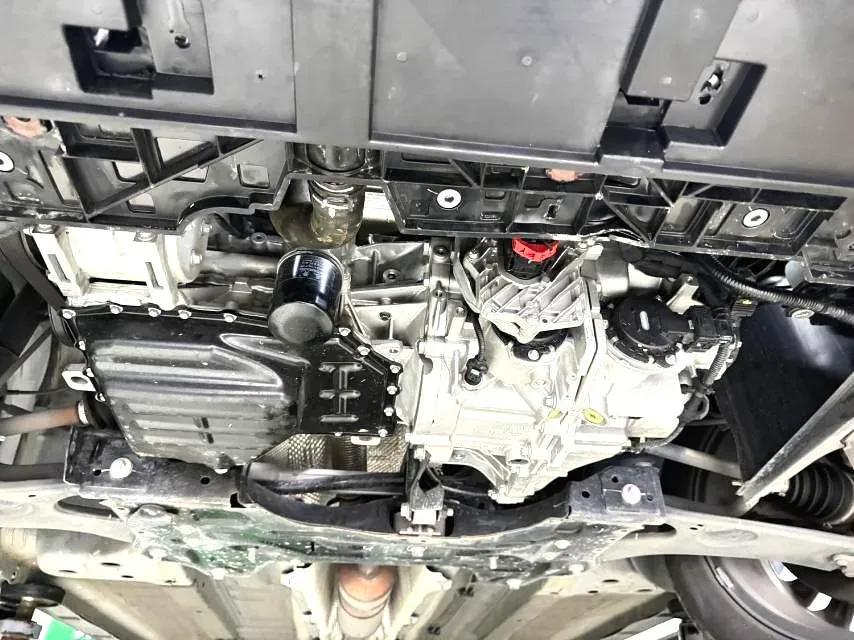 2024 DongFeng Aeolus YiXuan 1.5L 125HP L4 6DCT,autocango,china used car exporter,china ev exporter,chinese used car exporter,chinese used ev exporter