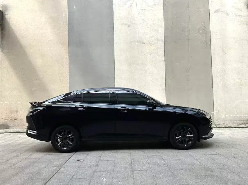 2024 DongFeng Aeolus YiXuan 1.5L 125HP L4 6DCT,autocango,china used car exporter,china ev exporter,chinese used car exporter,chinese used ev exporter