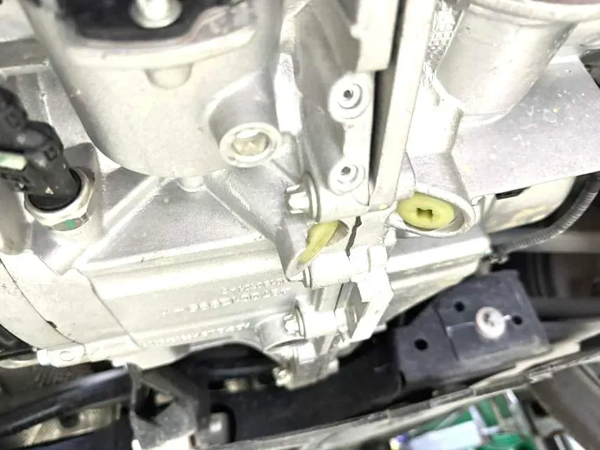 2024 DongFeng Aeolus YiXuan 1.5L 125HP L4 6DCT,autocango,china used car exporter,china ev exporter,chinese used car exporter,chinese used ev exporter