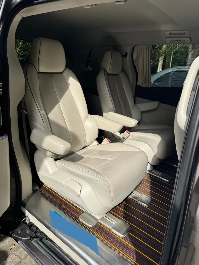 2020 Buick GL8 2.0T 237HP L4 9AT,autocango,china used car exporter,china ev exporter,chinese used car exporter,chinese used ev exporter