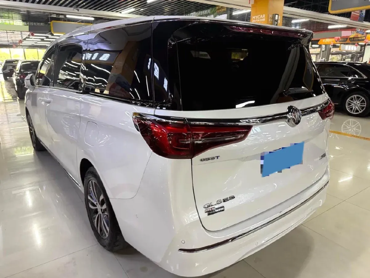 2023 Buick GL8 2.0T 237HP L4 9AT,autocango,china used car exporter,china ev exporter,chinese used car exporter,chinese used ev exporter