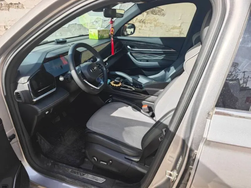 2024 Geely Monjaro 2.0T 218HP L4 7DCT,autocango,china used car exporter,china ev exporter,chinese used car exporter,chinese used ev exporter