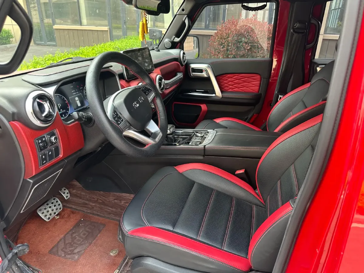 2020 Beijing BJ40 2.0T 224HP L4 8AT,autocango,china used car exporter,china ev exporter,chinese used car exporter,chinese used ev exporter