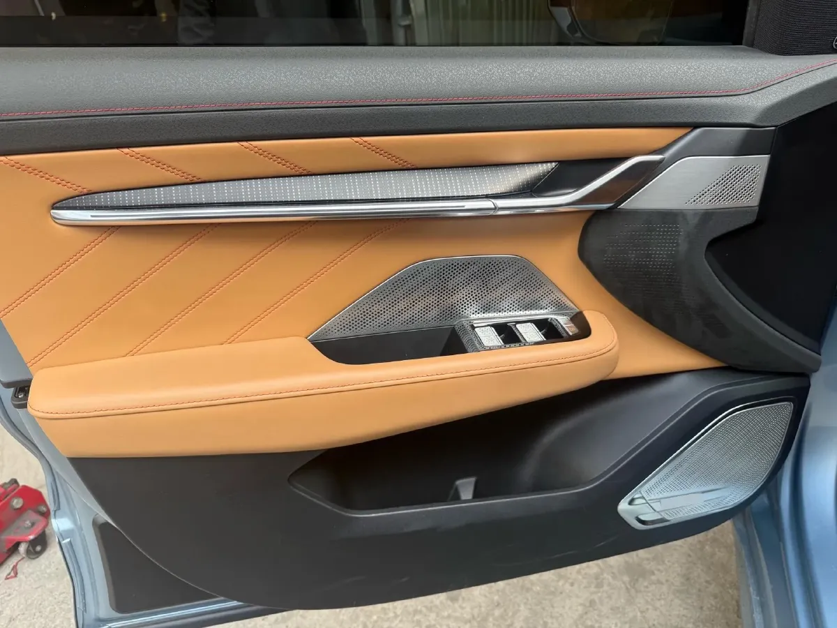 2022 Zeekr 001 BEV 86KWH,autocango,china used car exporter,china ev exporter,chinese used car exporter,chinese used ev exporter