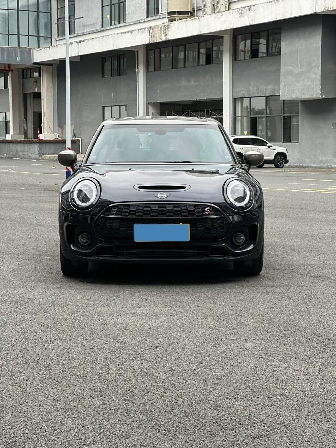 2022 MINI CLUBMAN 2.0T 192HP L4 7DCT,autocango,china used car exporter,china ev exporter,chinese used car exporter,chinese used ev exporter