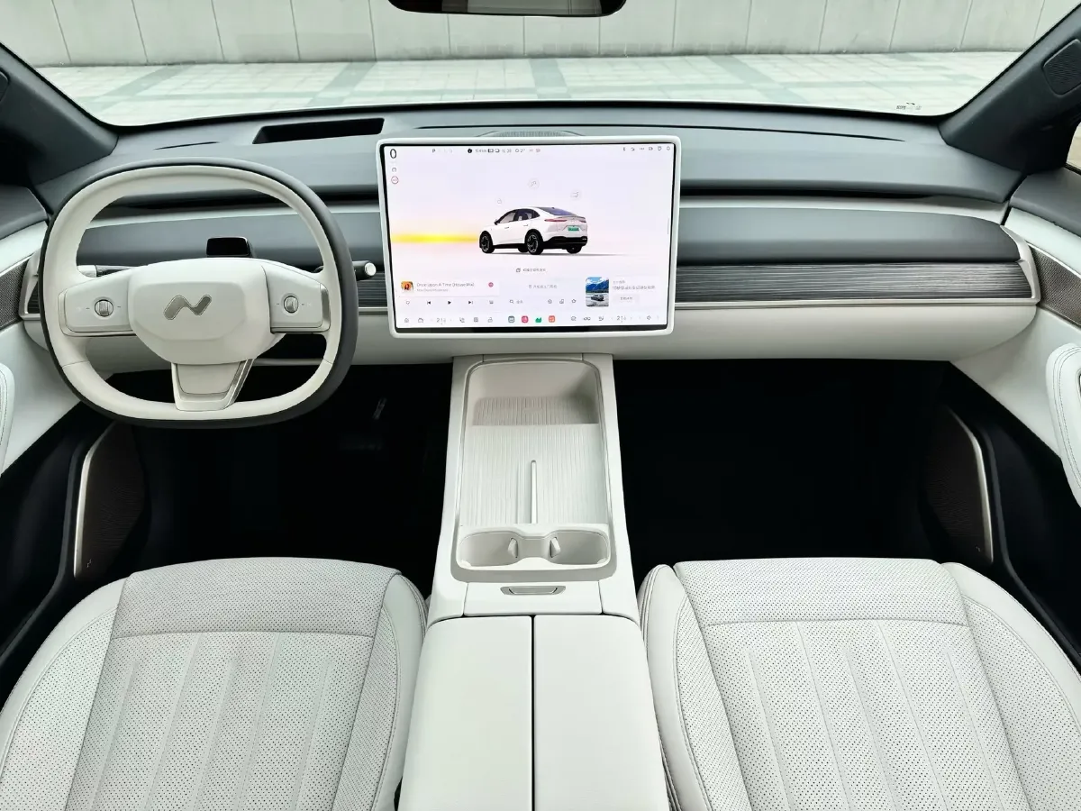 2024 ONVO L60 BEV 60KWH,autocango,china used car exporter,china ev exporter,chinese used car exporter,chinese used ev exporter