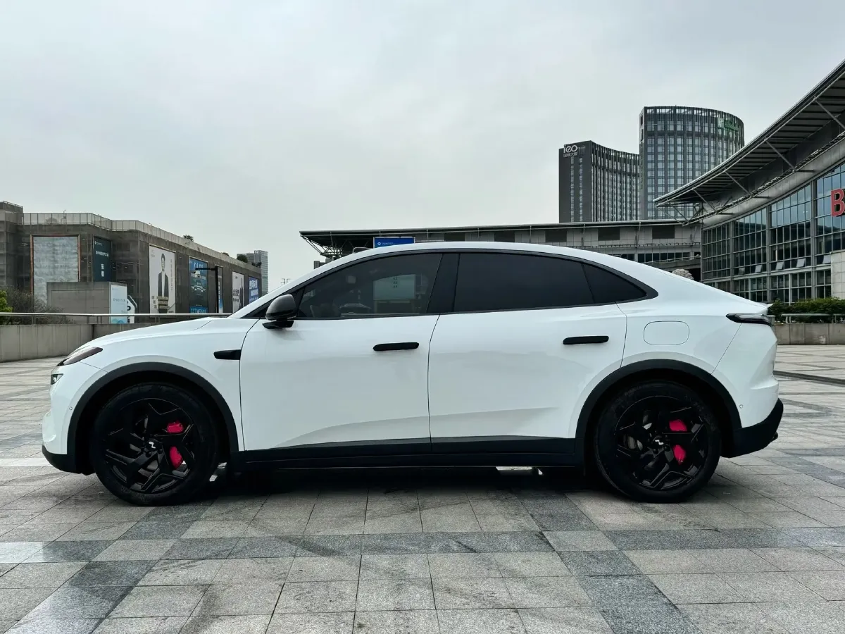 2024 ONVO L60 BEV 60KWH,autocango,china used car exporter,china ev exporter,chinese used car exporter,chinese used ev exporter