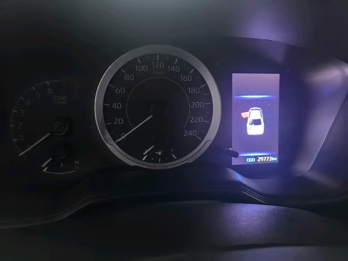 2021 Toyota Corolla 1.5L 121HP L3 CVT,autocango,china used car exporter,china ev exporter,chinese used car exporter,chinese used ev exporter