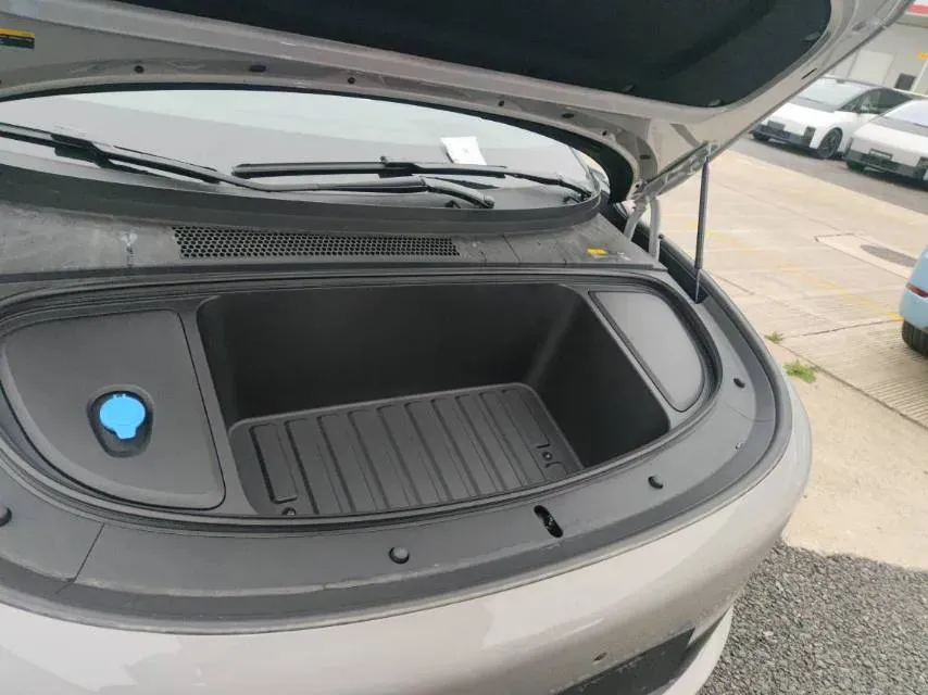 2025 Li i6 BEV,autocango,china used car exporter,china ev exporter,chinese used car exporter,chinese used ev exporter