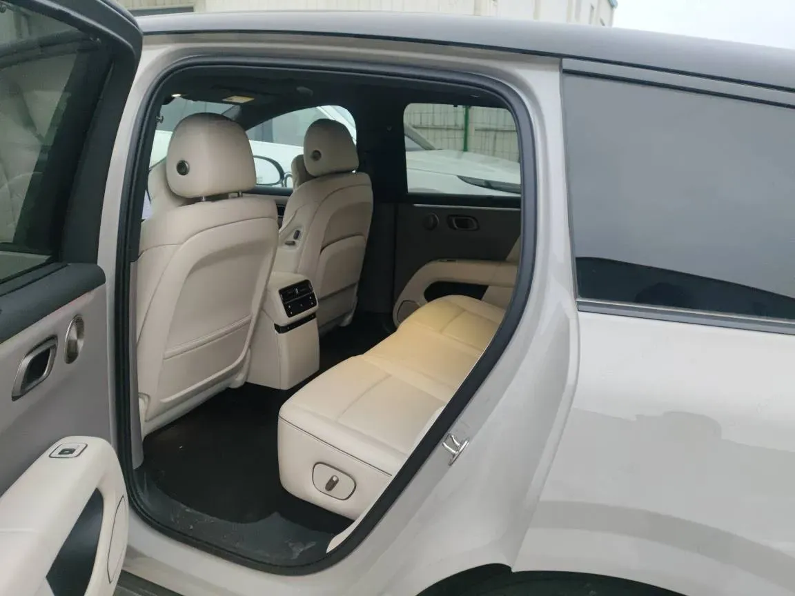 2025 Li i6 BEV,autocango,china used car exporter,china ev exporter,chinese used car exporter,chinese used ev exporter