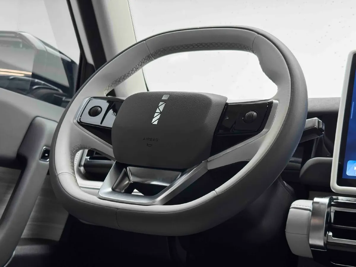 2024 iCAR iCAR 03 BEV 65.69KWH,autocango,china used car exporter,china ev exporter,chinese used car exporter,chinese used ev exporter