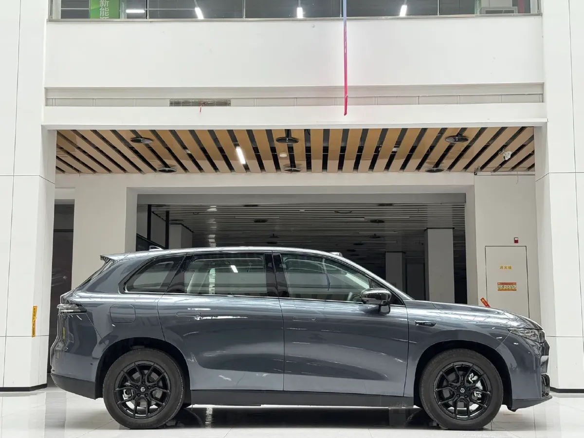 2024 Leapmotor C10 1.5L 95HP L4 REEV 28.4KWH,autocango,china used car exporter,china ev exporter,chinese used car exporter,chinese used ev exporter