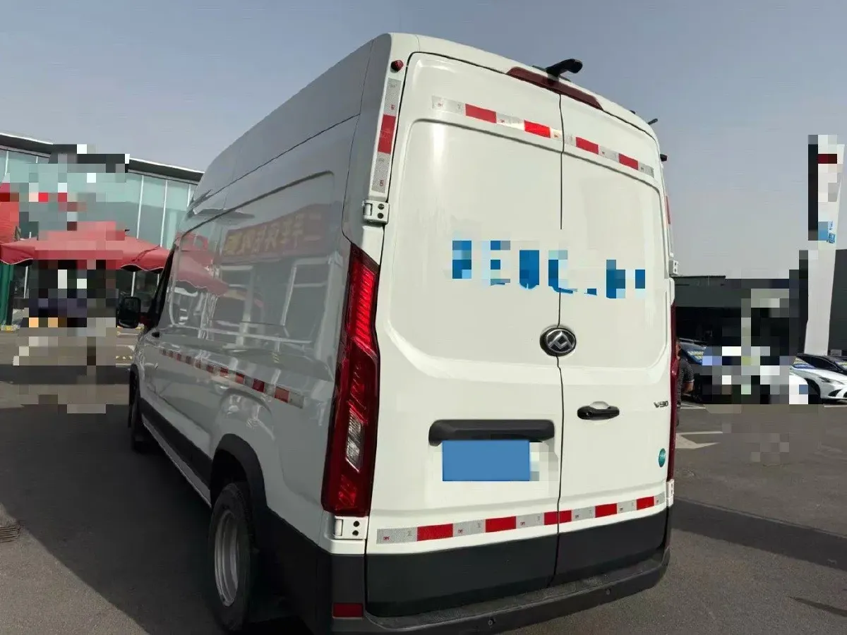 2024 MAXUS XinTu V90 2.0T 150HP L4 6MT,autocango,china used car exporter,china ev exporter,chinese used car exporter,chinese used ev exporter