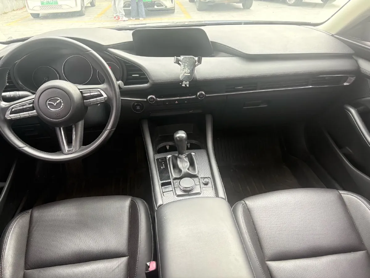 2020 Mazda 3 Axela 2.0L 158HP L4 6AT,autocango,china used car exporter,china ev exporter,chinese used car exporter,chinese used ev exporter
