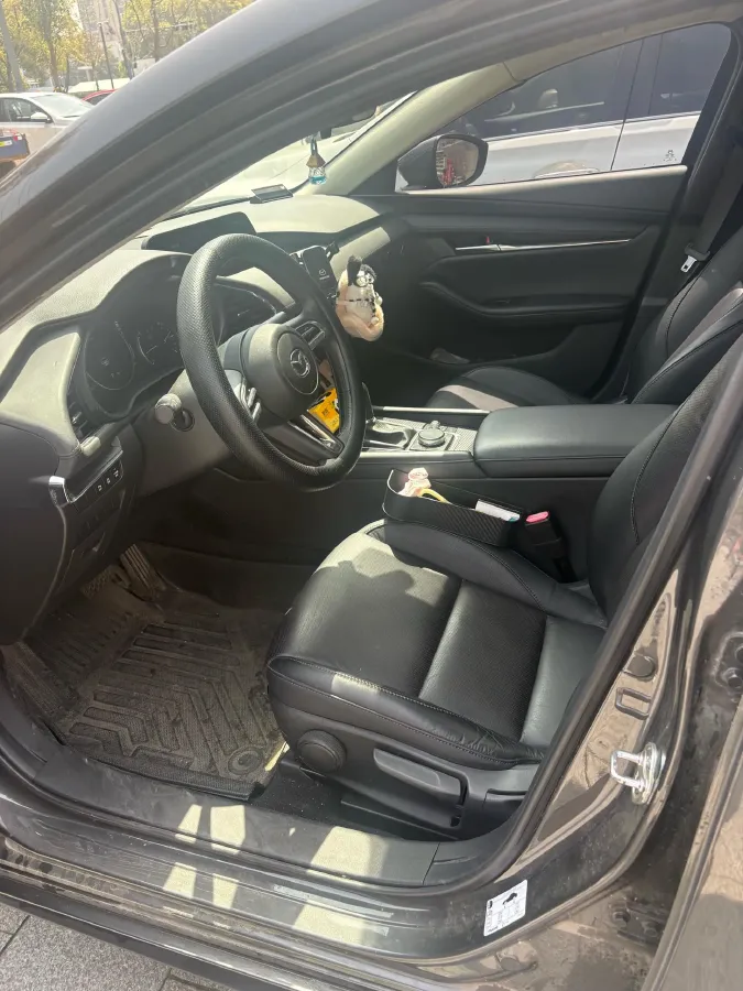 2020 Mazda 3 Axela 2.0L 158HP L4 6AT,autocango,china used car exporter,china ev exporter,chinese used car exporter,chinese used ev exporter