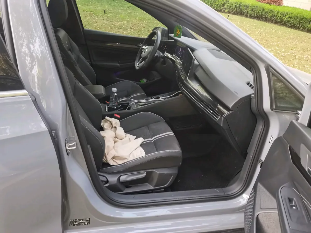 2021 Volkswagen Golf 1.4T 150HP L4 7DCT,autocango,china used car exporter,china ev exporter,chinese used car exporter,chinese used ev exporter