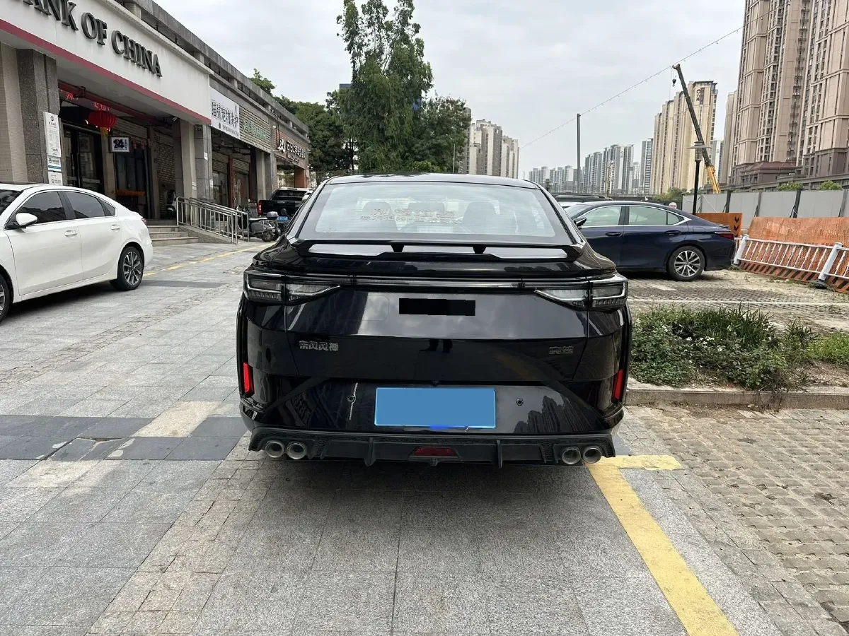2023 DongFeng Aeolus YiXuan 1.5T 197HP L4 6DCT,autocango,china used car exporter,china ev exporter,chinese used car exporter,chinese used ev exporter