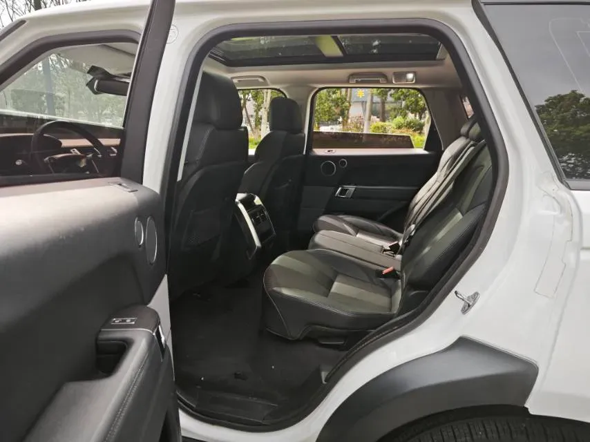 2017 Land Rover Range Rover Sport 3.0T 340HP V6 8AT,autocango,china used car exporter,china ev exporter,chinese used car exporter,chinese used ev exporter