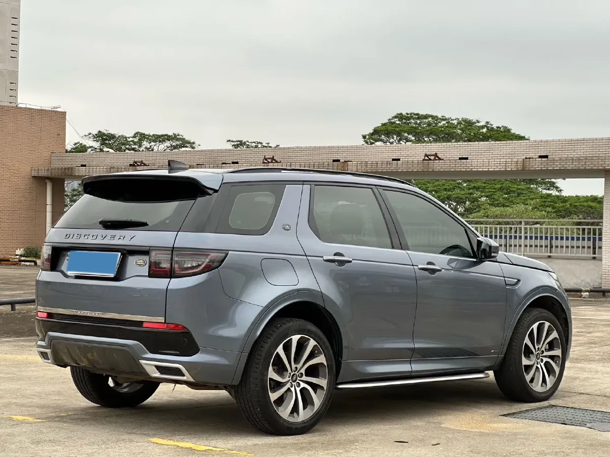 2020 Land Rover Discovery Sport 2.0T 249HP L4 9AT,autocango,china used car exporter,china ev exporter,chinese used car exporter,chinese used ev exporter