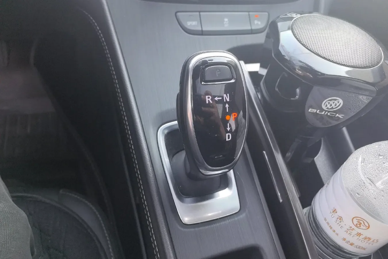 2021 Buick Larcosse 2.0T 237HP L4 9AT,autocango,china used car exporter,china ev exporter,chinese used car exporter,chinese used ev exporter