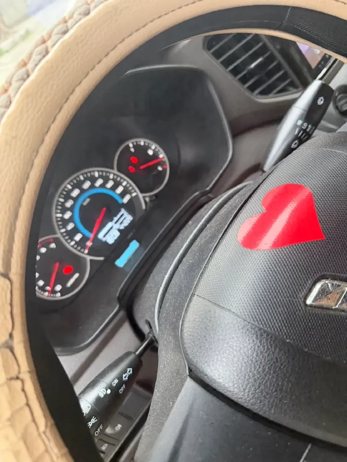 2019 WuLing HongGuang V 1.5L 99HP L4 6MT,autocango,china used car exporter,china ev exporter,chinese used car exporter,chinese used ev exporter