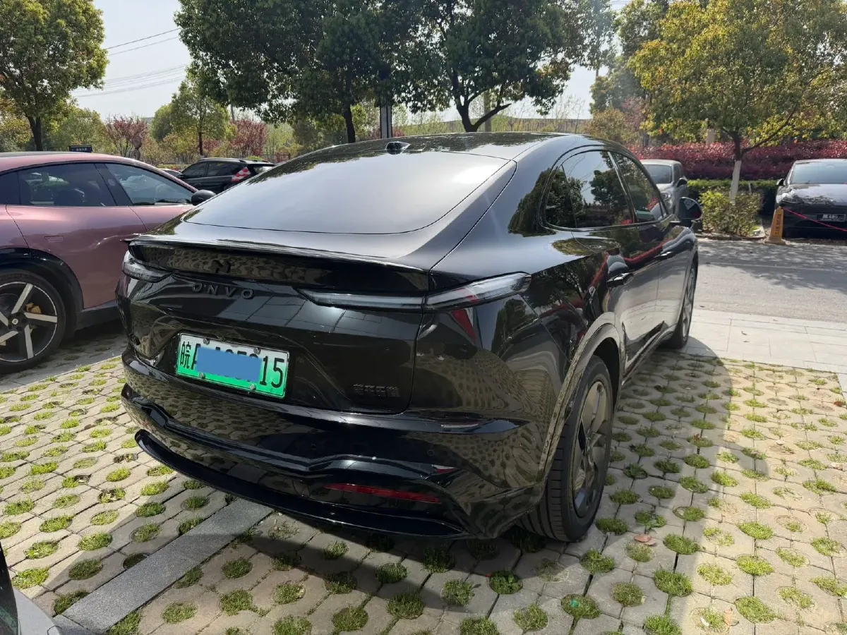 2024 ONVO L60 BEV 60KWH,autocango,china used car exporter,china ev exporter,chinese used car exporter,chinese used ev exporter