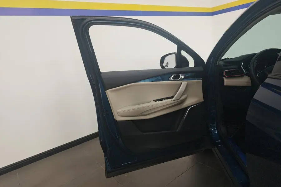 2020 LYNK&CO 06 1.5T 177HP L3 7DCT,autocango,china used car exporter,china ev exporter,chinese used car exporter,chinese used ev exporter